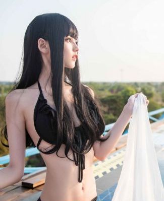 劳拉电影