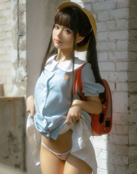年轻的小姨子hd