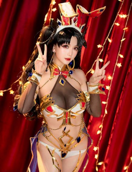 少妇乳大丰满诱人成熟极品小说