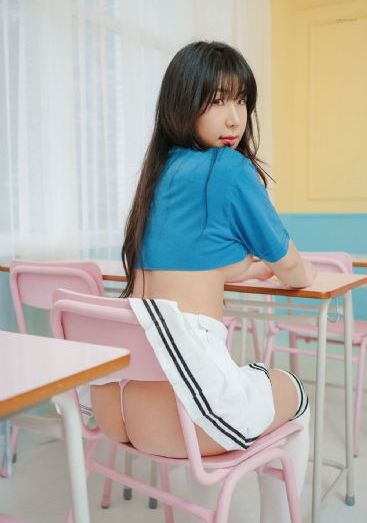 女人大荫蒂毛茸茸视频of