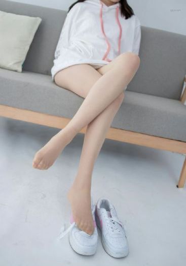秋霞