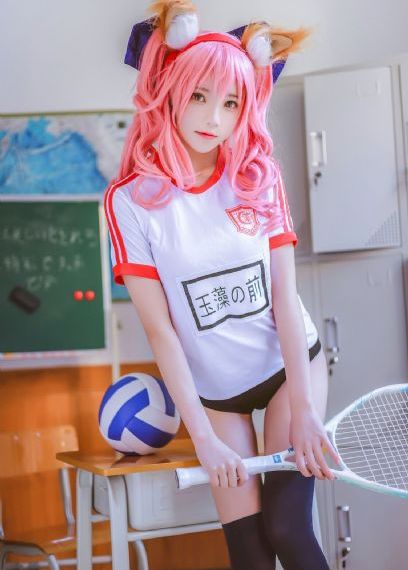 不期而至