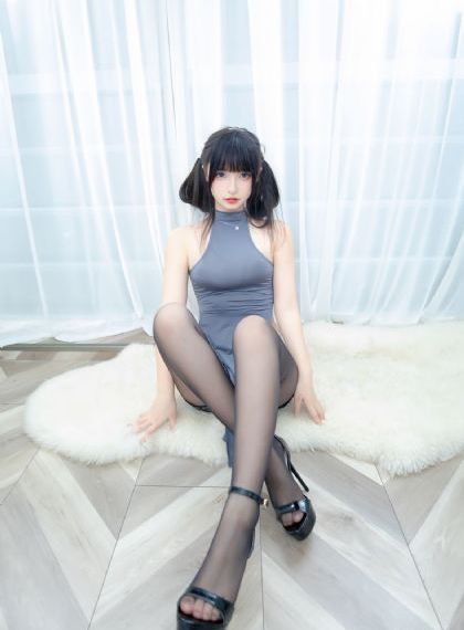 丰满年轻的继母6