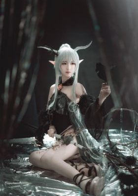 瘦子再次进入白洁