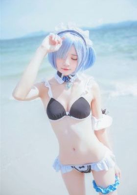 颜之月