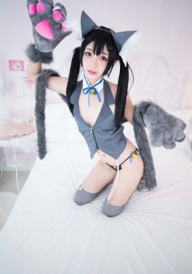 电影美女绳地狱